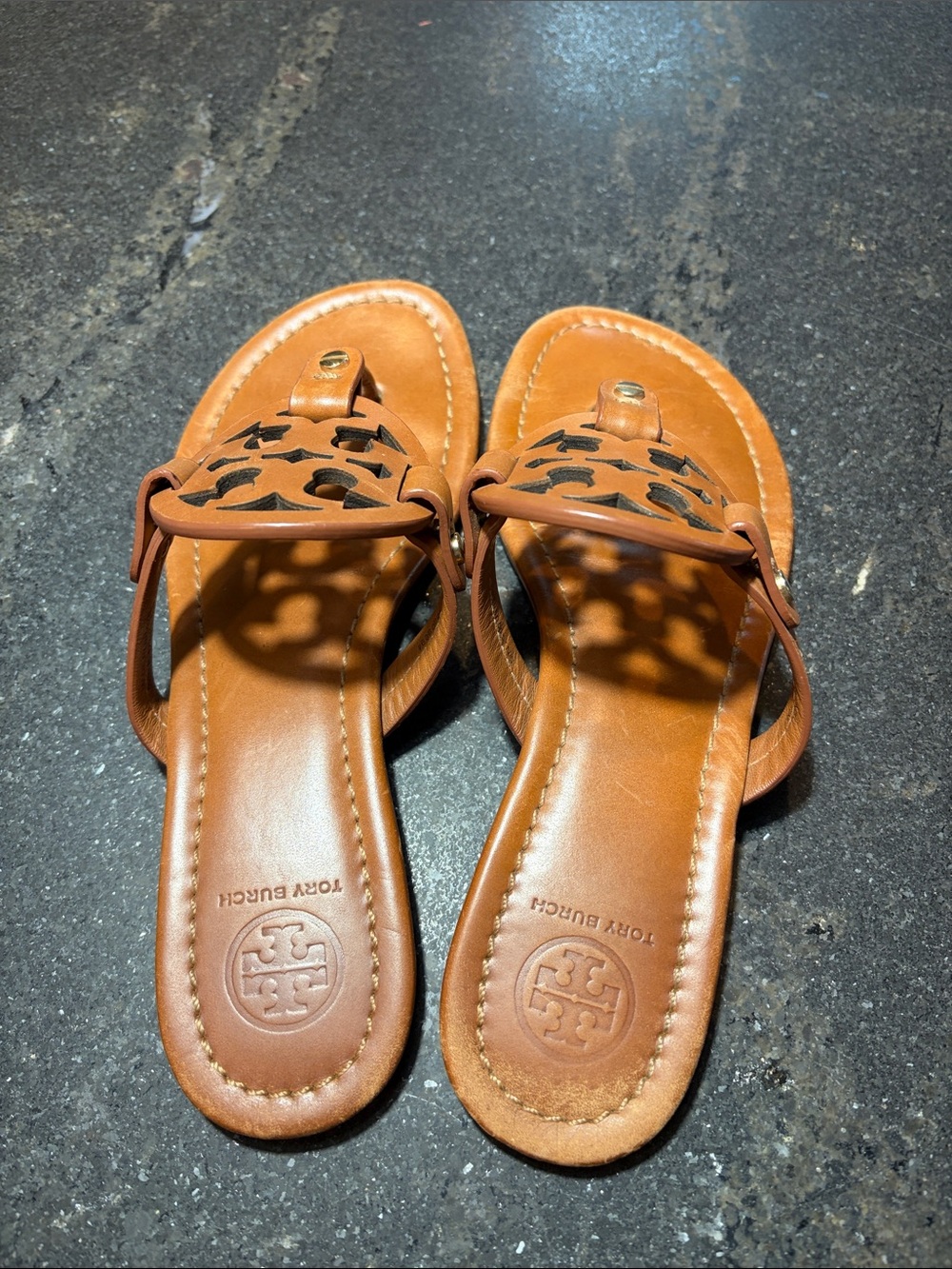 Tory Burch Miller Vintage Vachetta Leather Logo Sandals - Picture 4 of 7